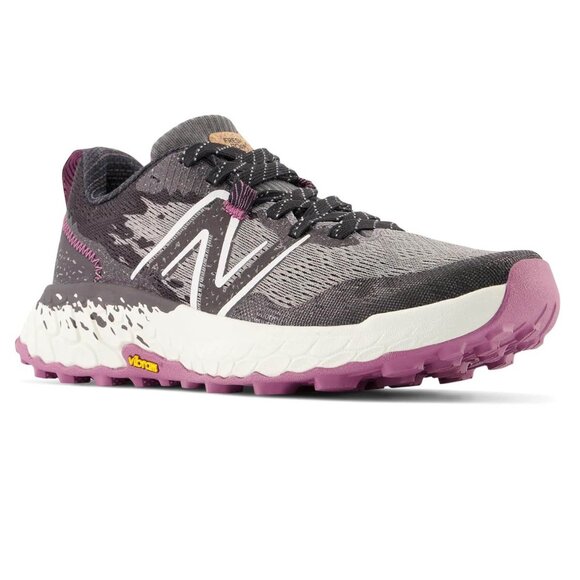 New Balance Women's Fresh Foam X Hierro V7 Trail Runner, Castlerock, 8.5 Wide - Picture 2 of 5
